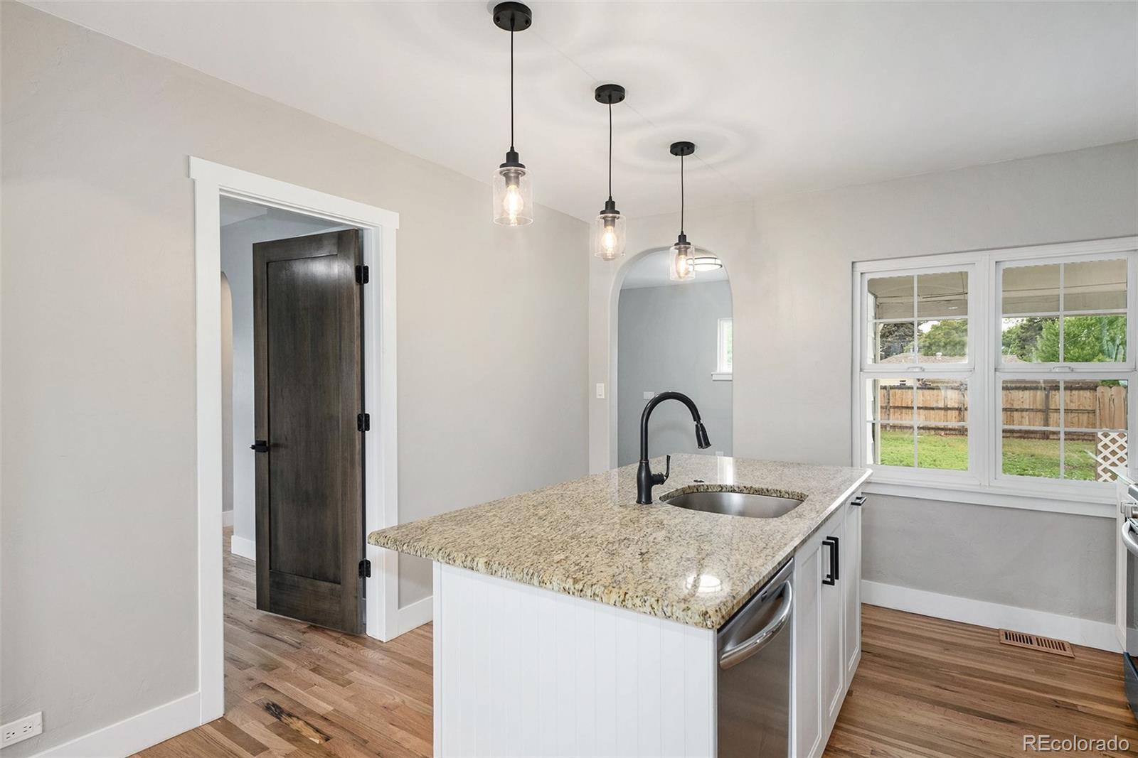 MLS Image #7 for 5100  clay street,denver, Colorado