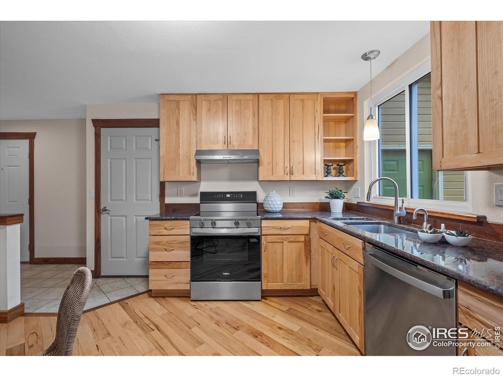 MLS Image #13 for 593  juniper court,louisville, Colorado
