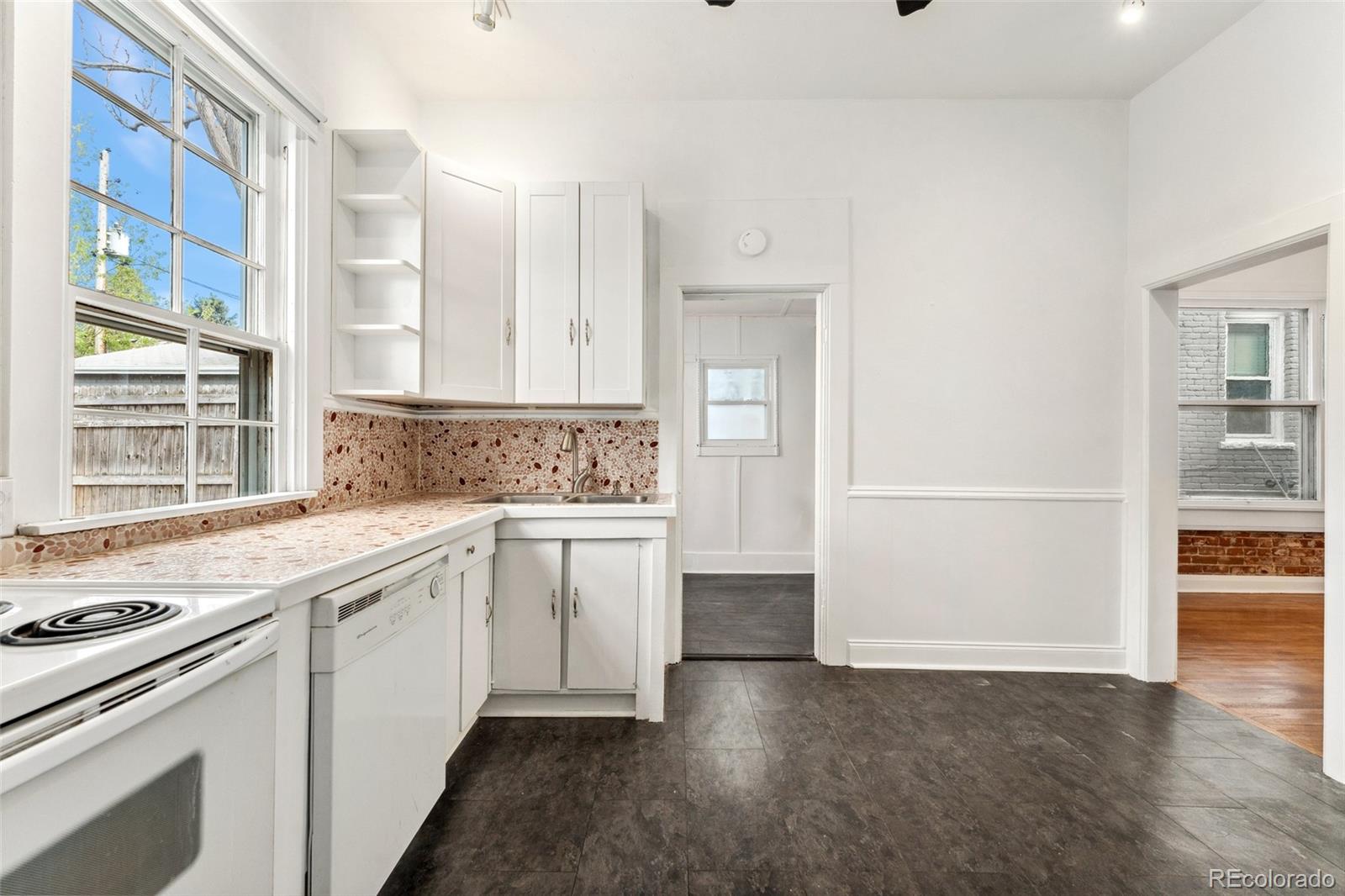 MLS Image #23 for 1748 s logan street,denver, Colorado