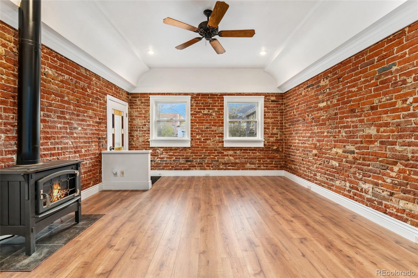 MLS Image #27 for 1748 s logan street,denver, Colorado