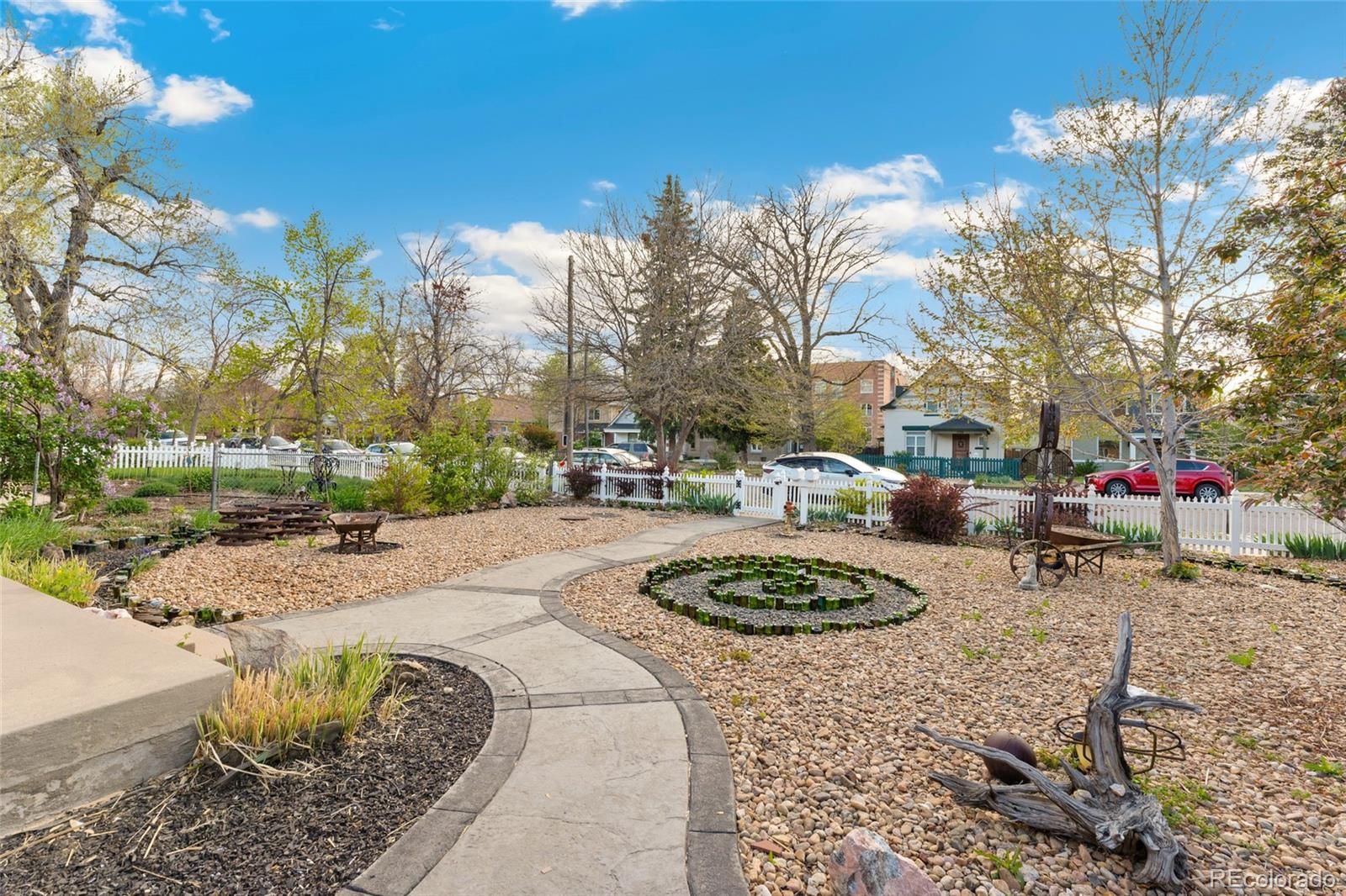MLS Image #4 for 1748 s logan street,denver, Colorado