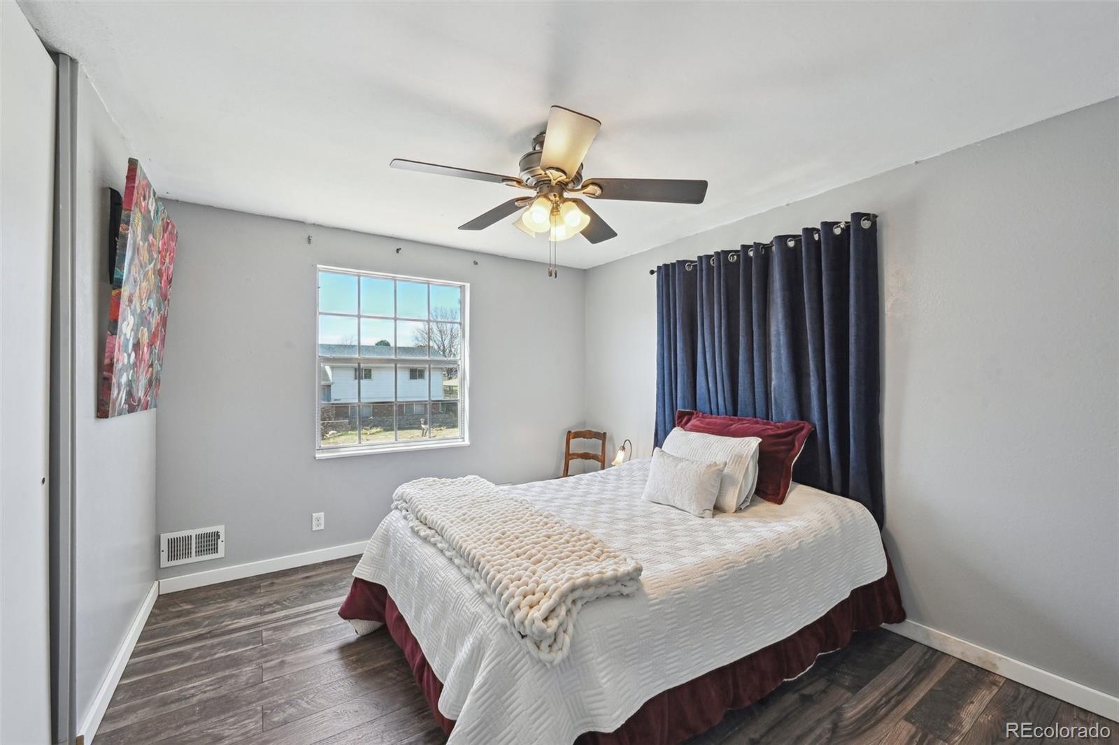 MLS Image #14 for 12931 e 46th avenue,denver, Colorado