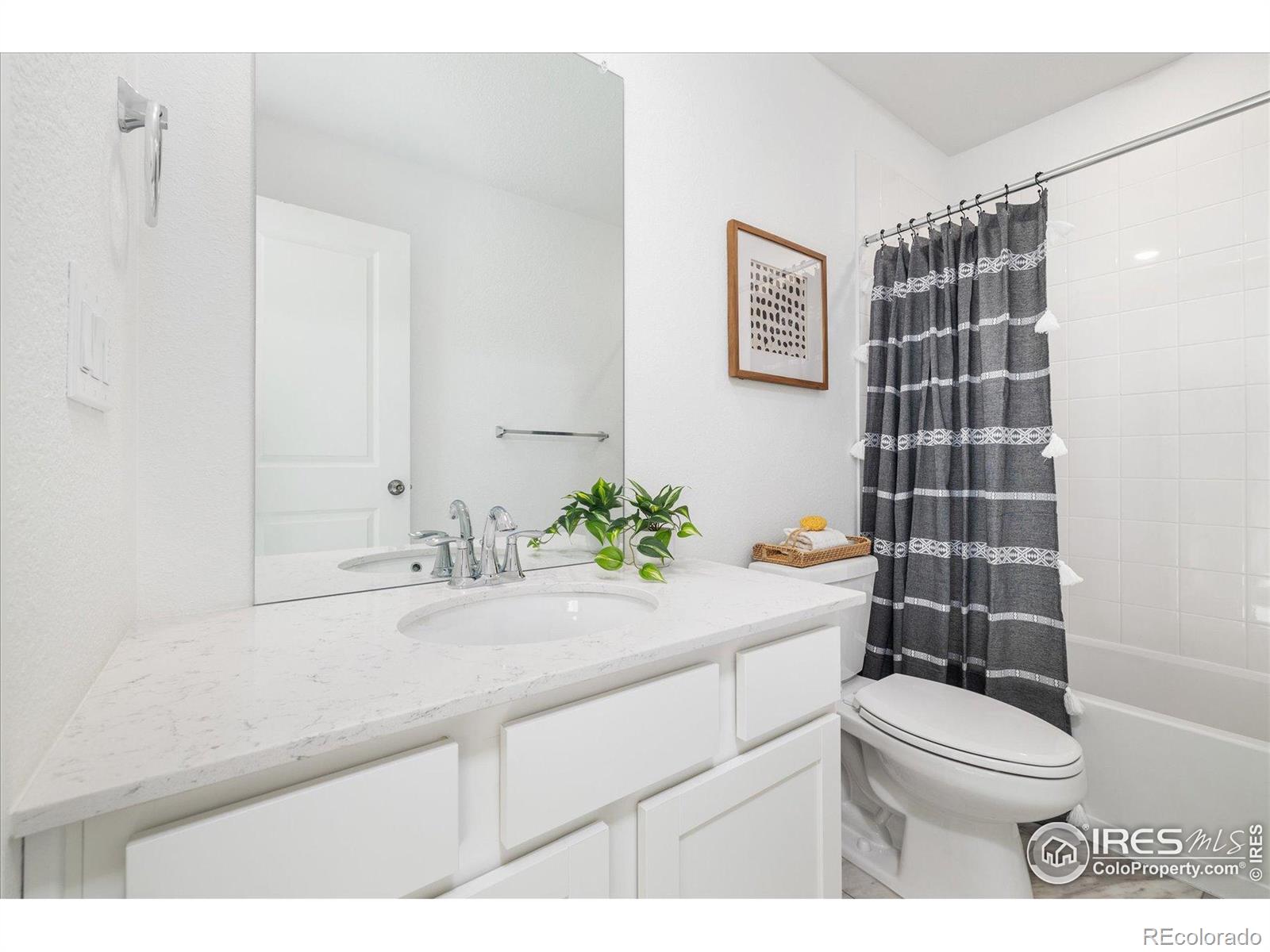 MLS Image #27 for 2260  crescent circle,erie, Colorado