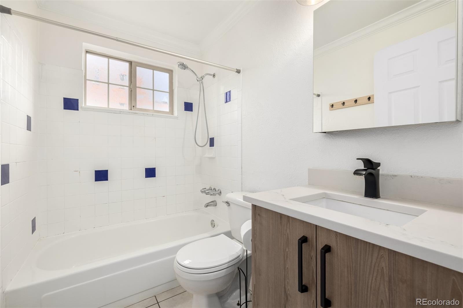 MLS Image #20 for 70 n grant street 10,denver, Colorado