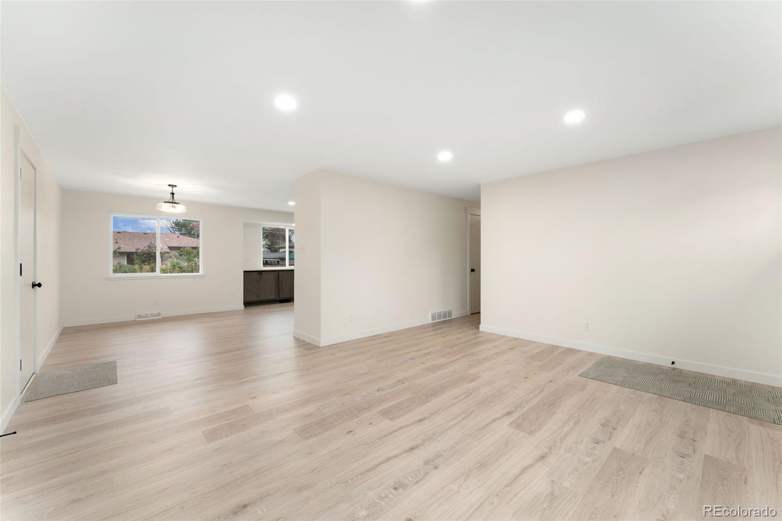 MLS Image #16 for 6448  ingalls court,arvada, Colorado