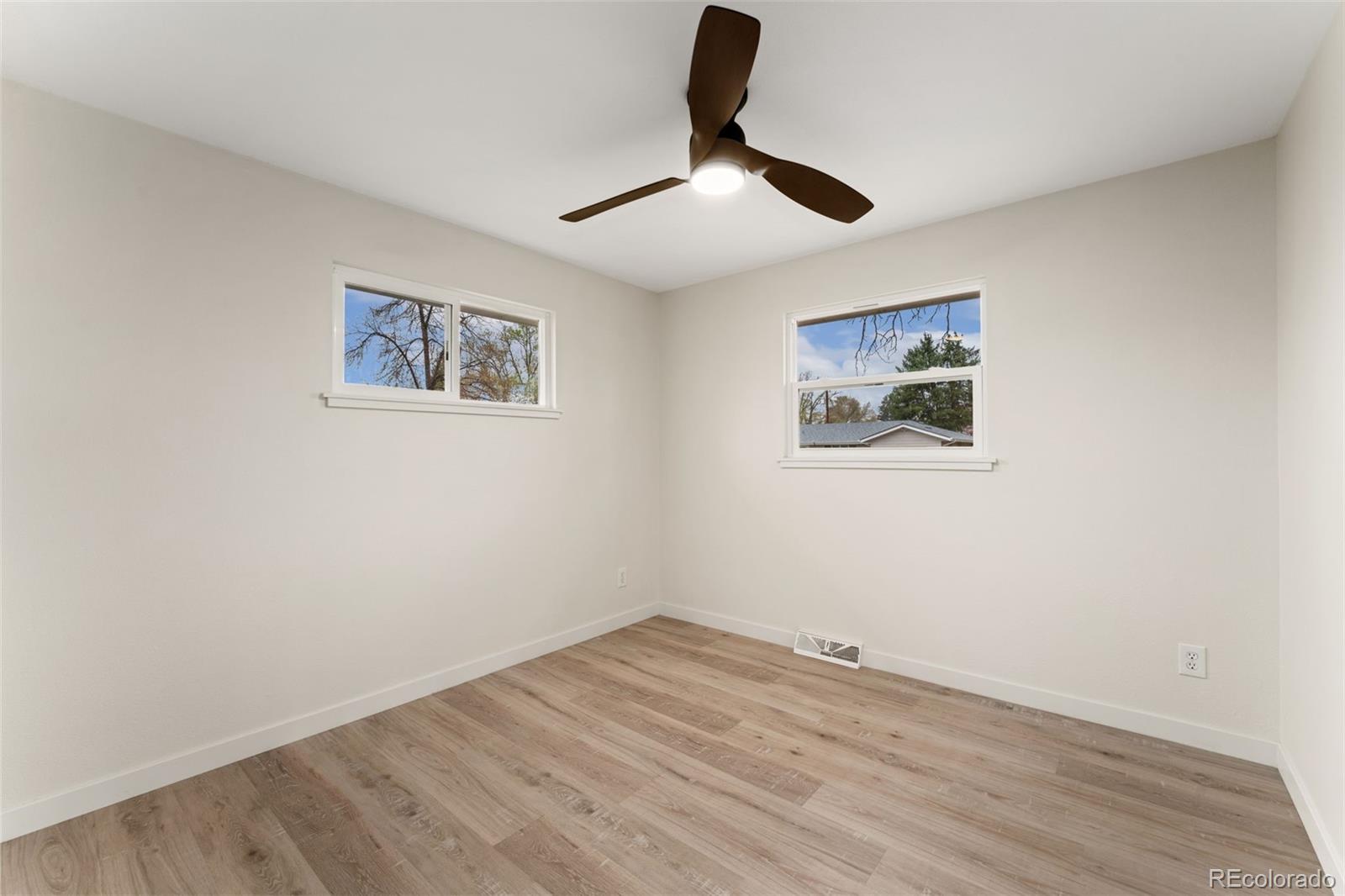 MLS Image #18 for 6448  ingalls court,arvada, Colorado