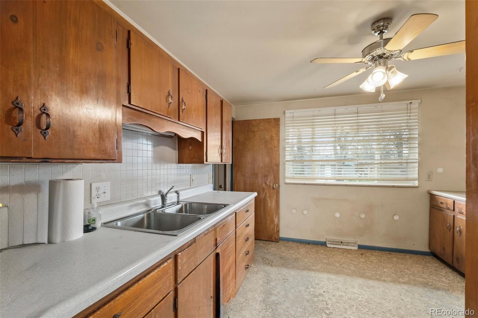MLS Image #9 for 8012  zuni street,denver, Colorado