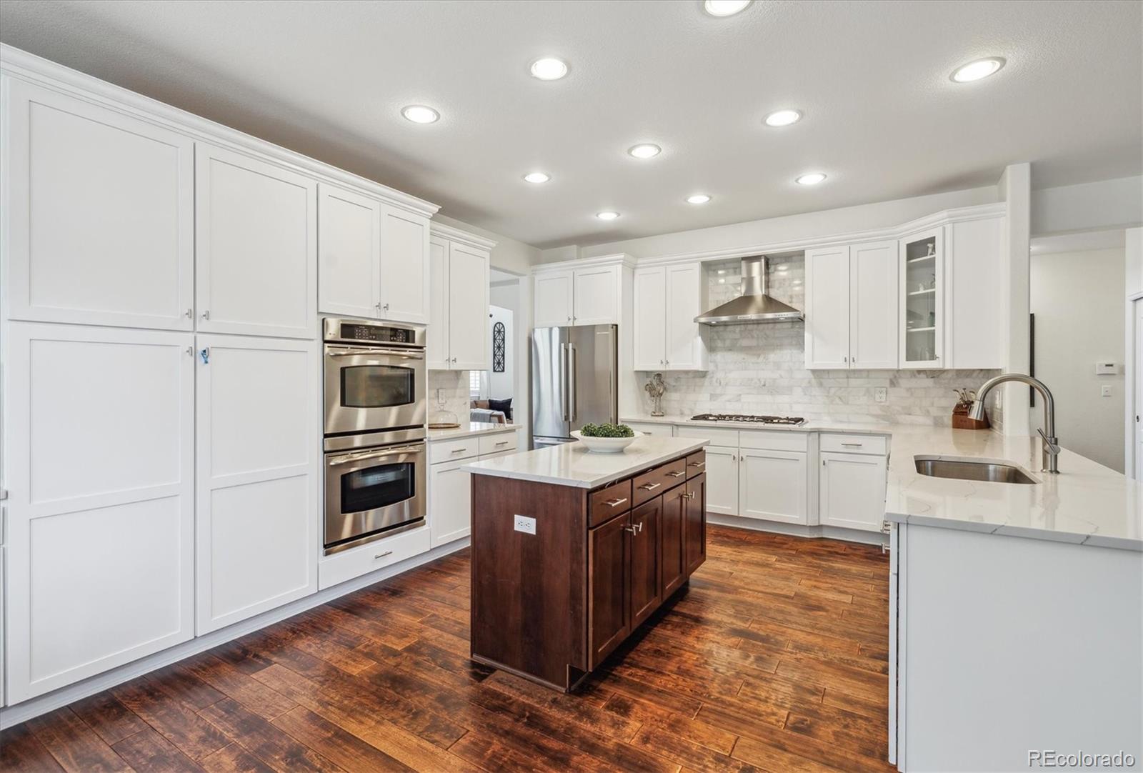 MLS Image #10 for 10969  valleybrook circle,highlands ranch, Colorado
