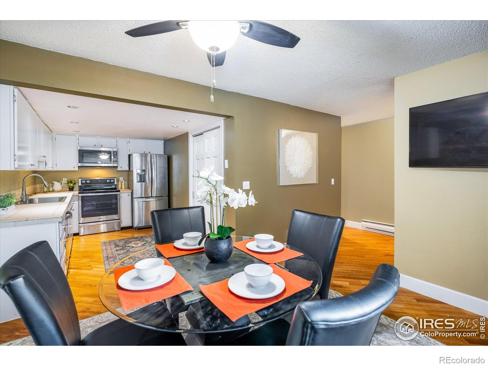 MLS Image #3 for 2976  eagle way,boulder, Colorado