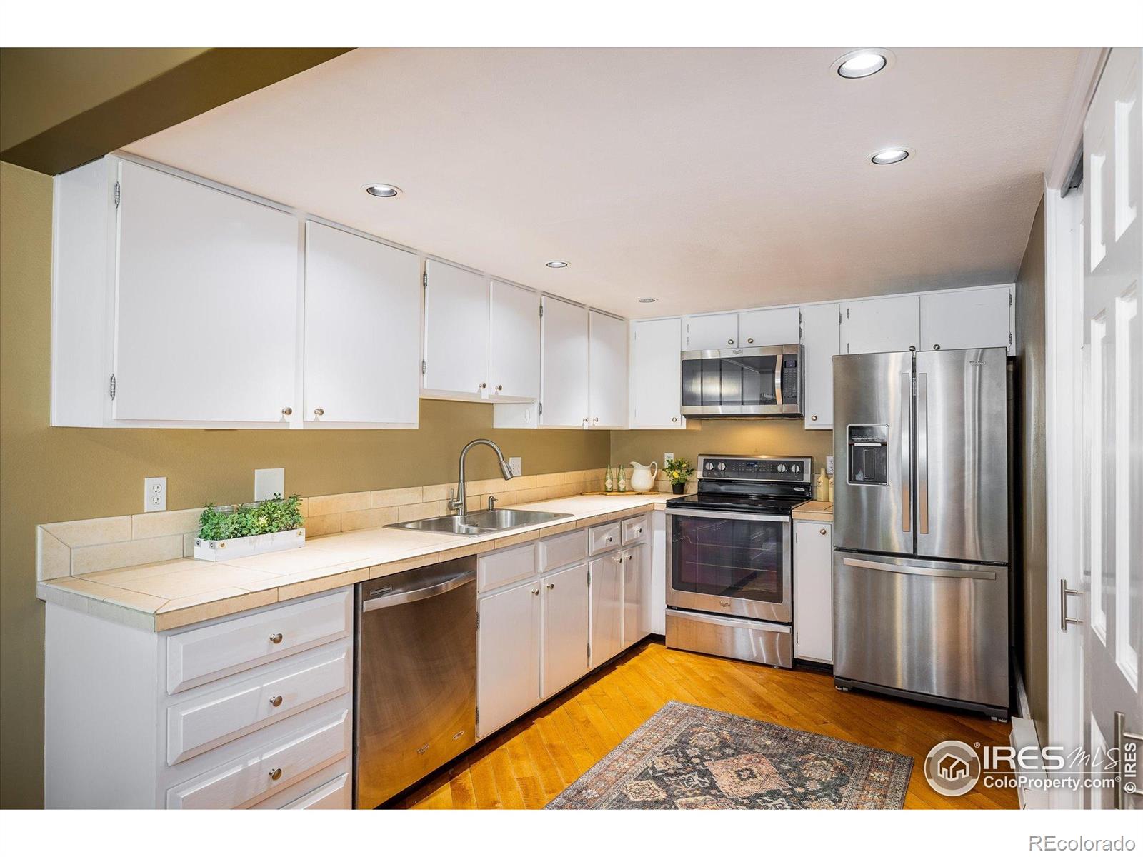 MLS Image #6 for 2976  eagle way,boulder, Colorado
