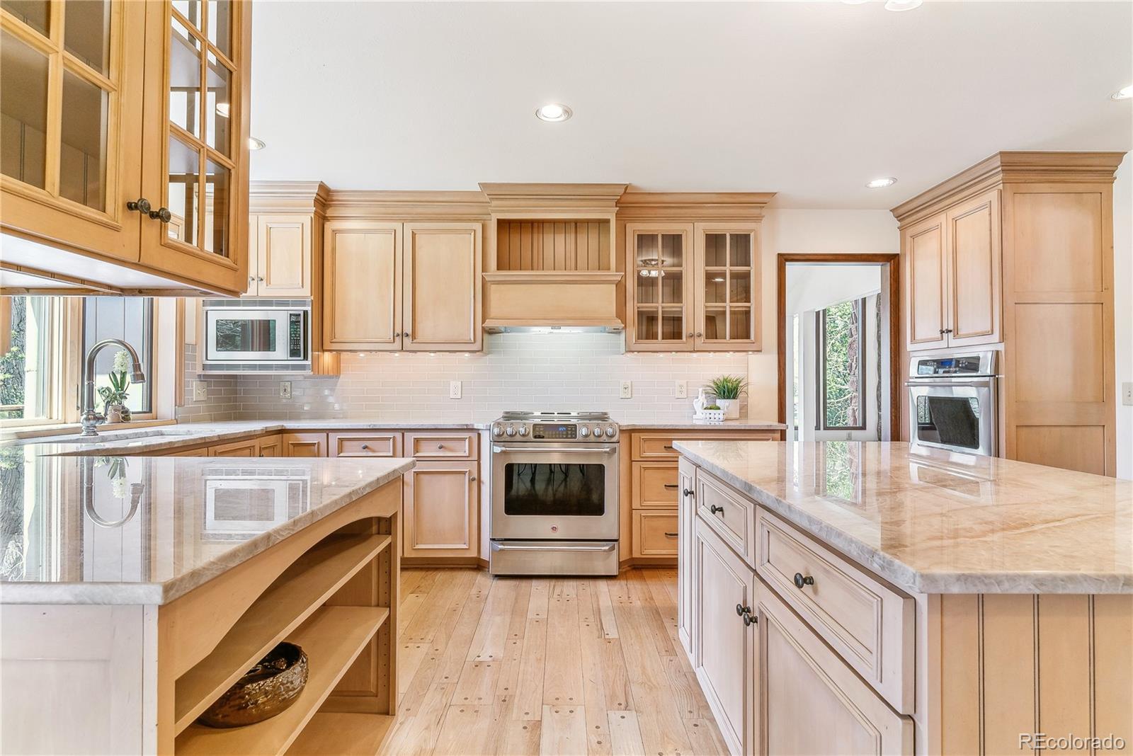 MLS Image #15 for 6093  willowbrook drive,morrison, Colorado