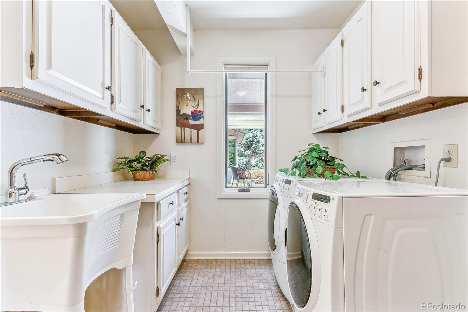 MLS Image #19 for 6093  willowbrook drive,morrison, Colorado