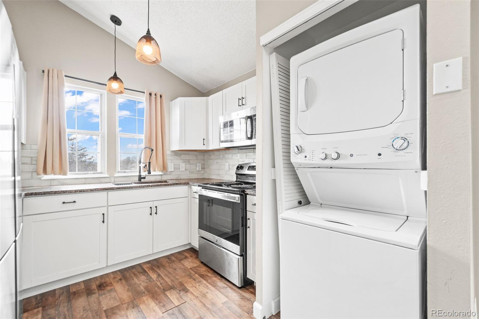 MLS Image #11 for 9677 w chatfield avenue e,littleton, Colorado