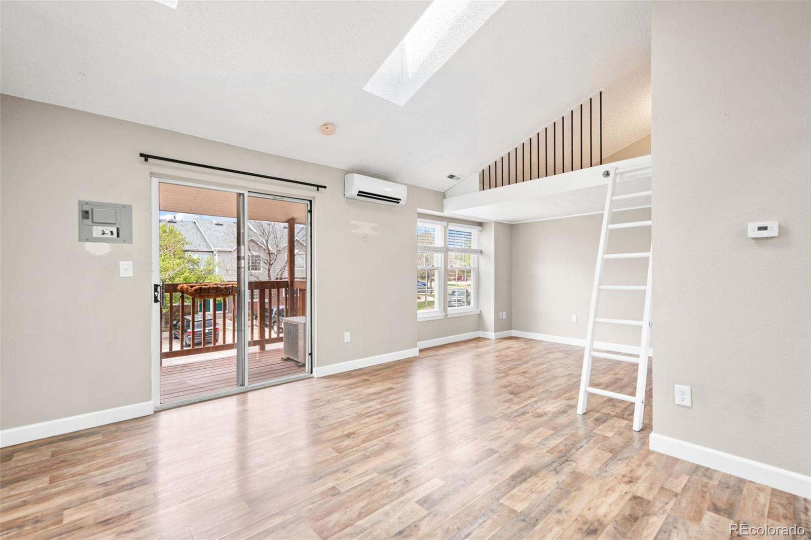 MLS Image #5 for 9677 w chatfield avenue e,littleton, Colorado