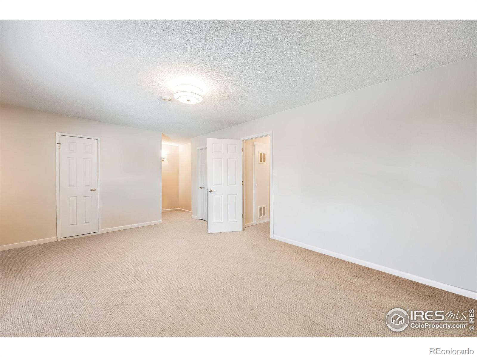 MLS Image #13 for 3964 s yosemite street ,denver, Colorado