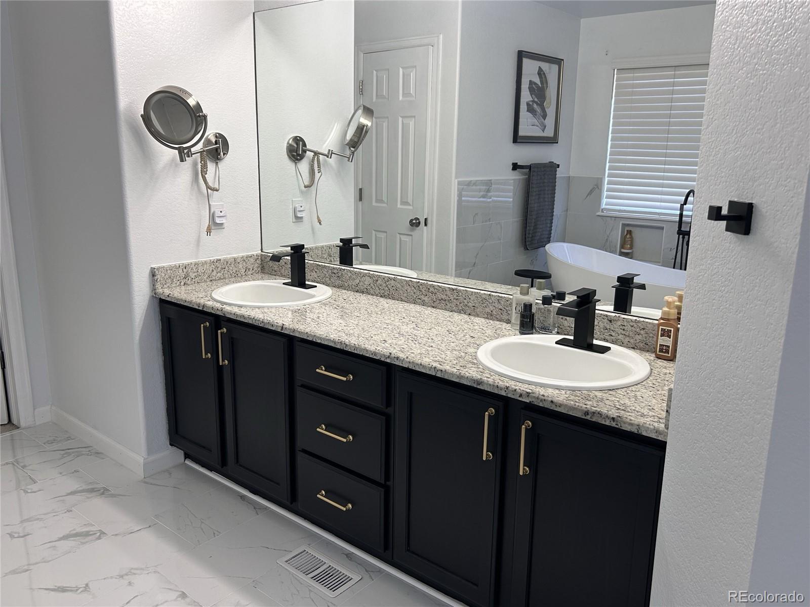 MLS Image #18 for 5724 s rome street,aurora, Colorado
