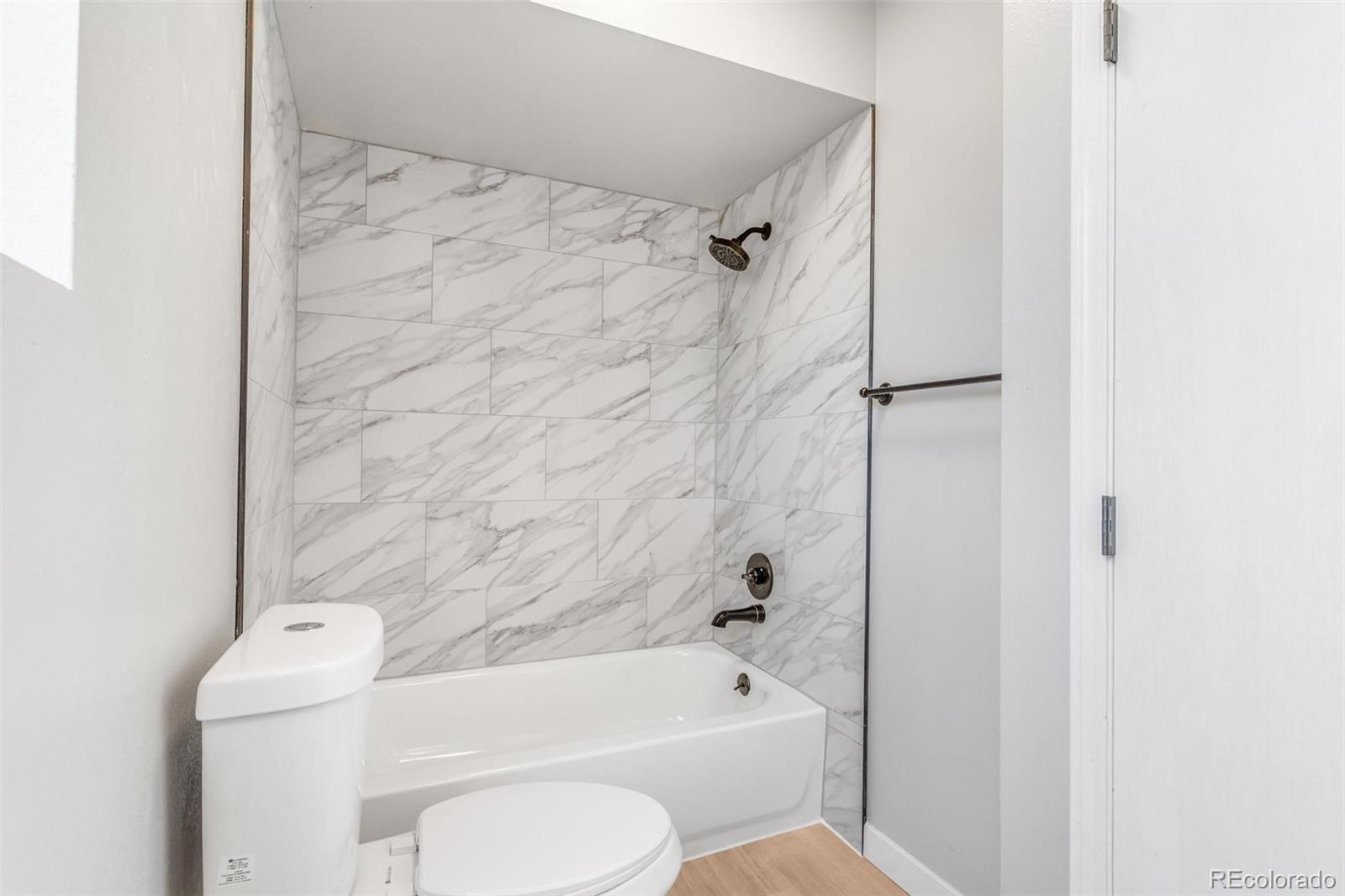 MLS Image #17 for 957  odessa street,aurora, Colorado