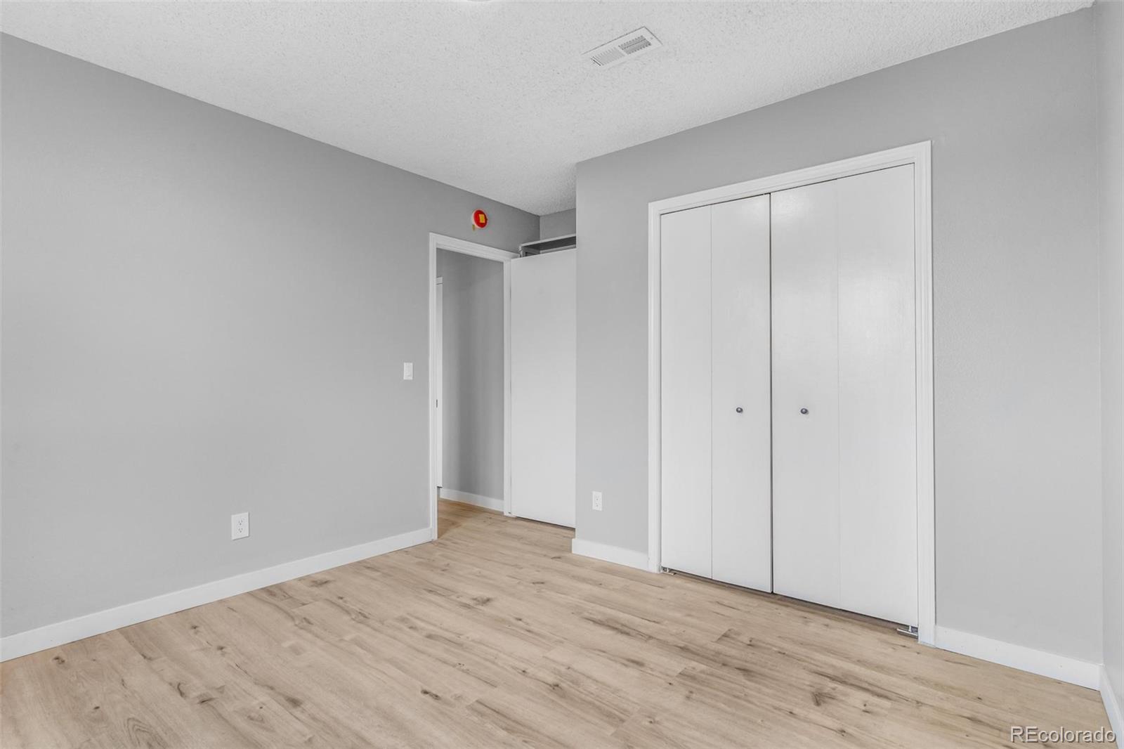 MLS Image #19 for 957  odessa street,aurora, Colorado