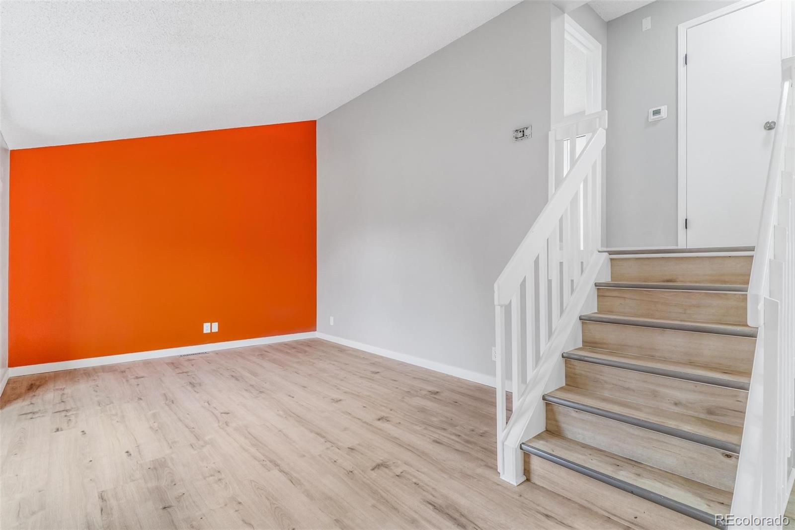 MLS Image #4 for 957  odessa street,aurora, Colorado