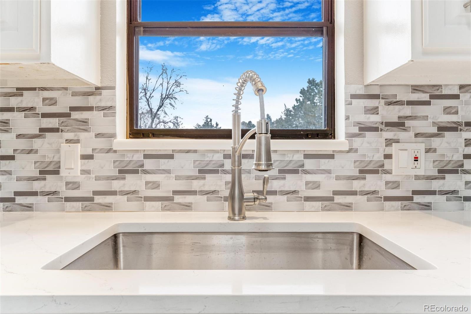 MLS Image #8 for 957  odessa street,aurora, Colorado