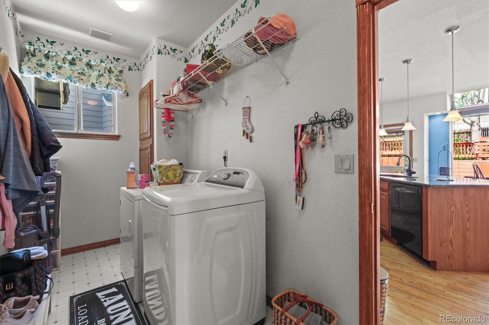 MLS Image #13 for 5723 s everett way,littleton, Colorado