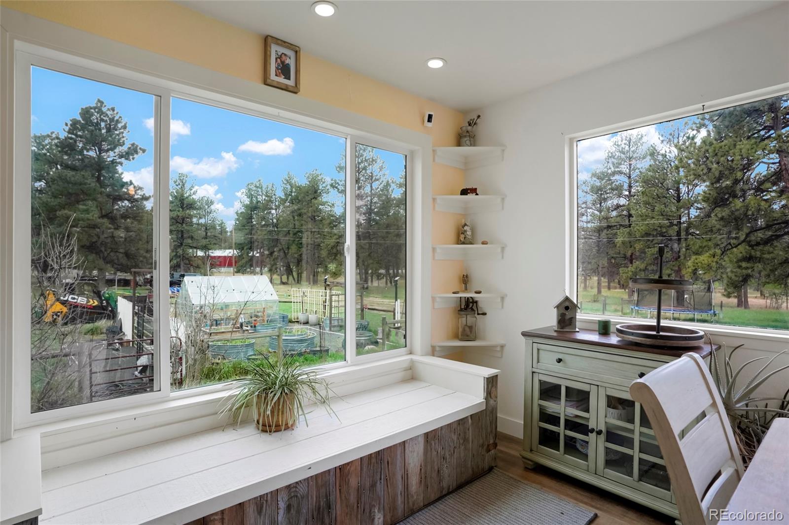 MLS Image #16 for 37625  pheasant run,elizabeth, Colorado