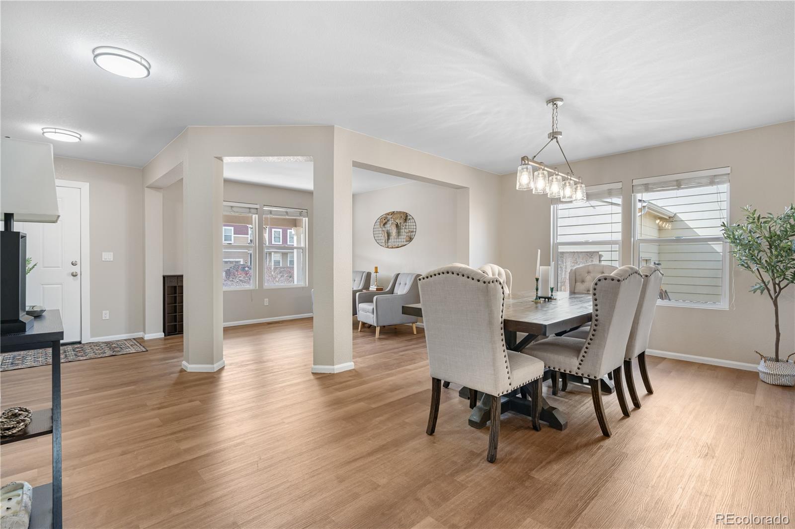MLS Image #5 for 10158  granby street,commerce city, Colorado