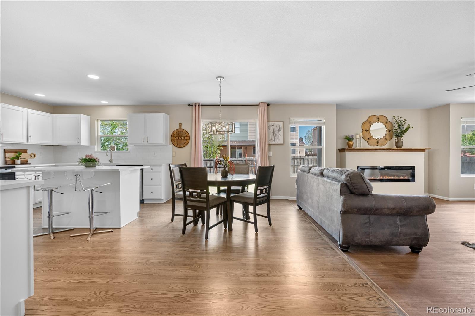 MLS Image #7 for 10158  granby street,commerce city, Colorado
