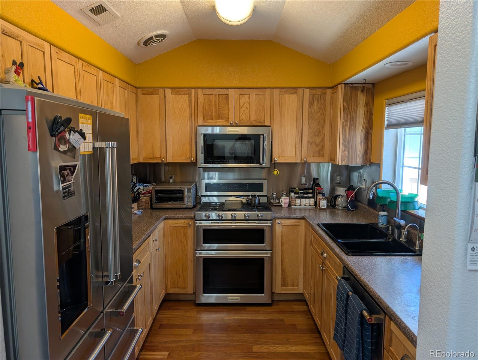 MLS Image #3 for 3044 s bellaire street,denver, Colorado