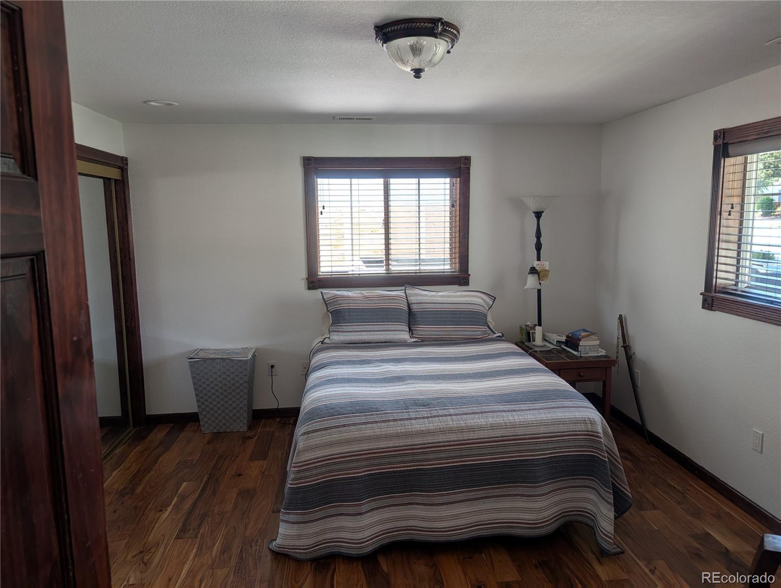 MLS Image #7 for 3044 s bellaire street,denver, Colorado