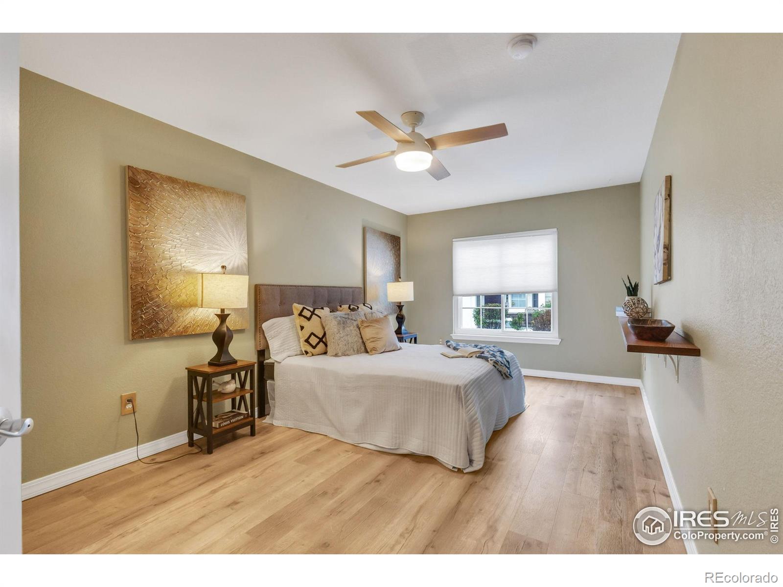 MLS Image #14 for 805  summer hawk drive,longmont, Colorado