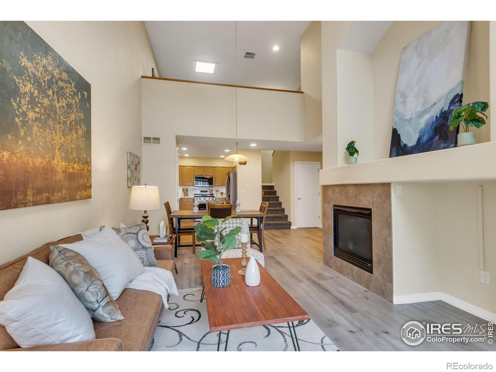 MLS Image #2 for 805  summer hawk drive,longmont, Colorado