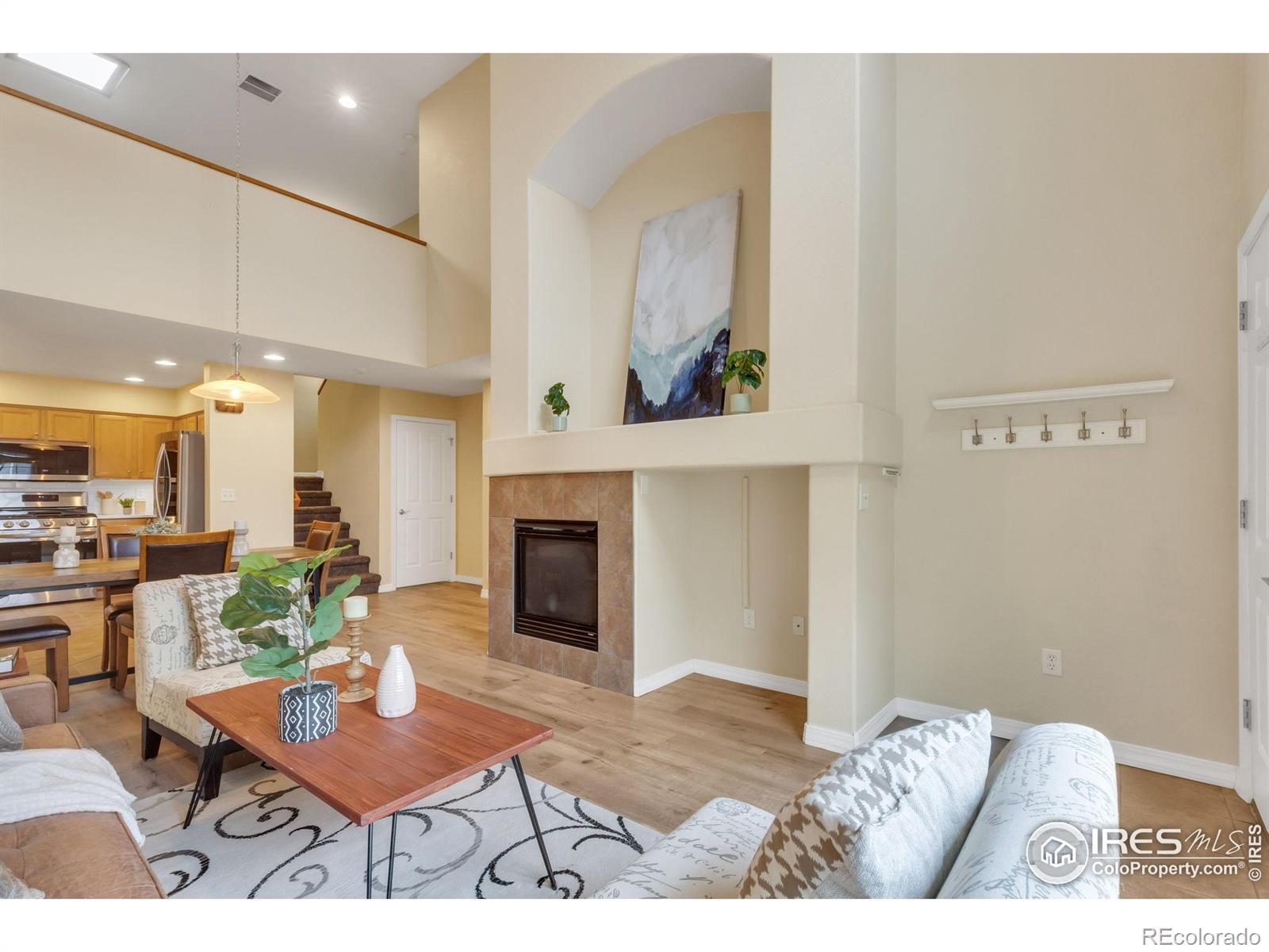 MLS Image #4 for 805  summer hawk drive,longmont, Colorado