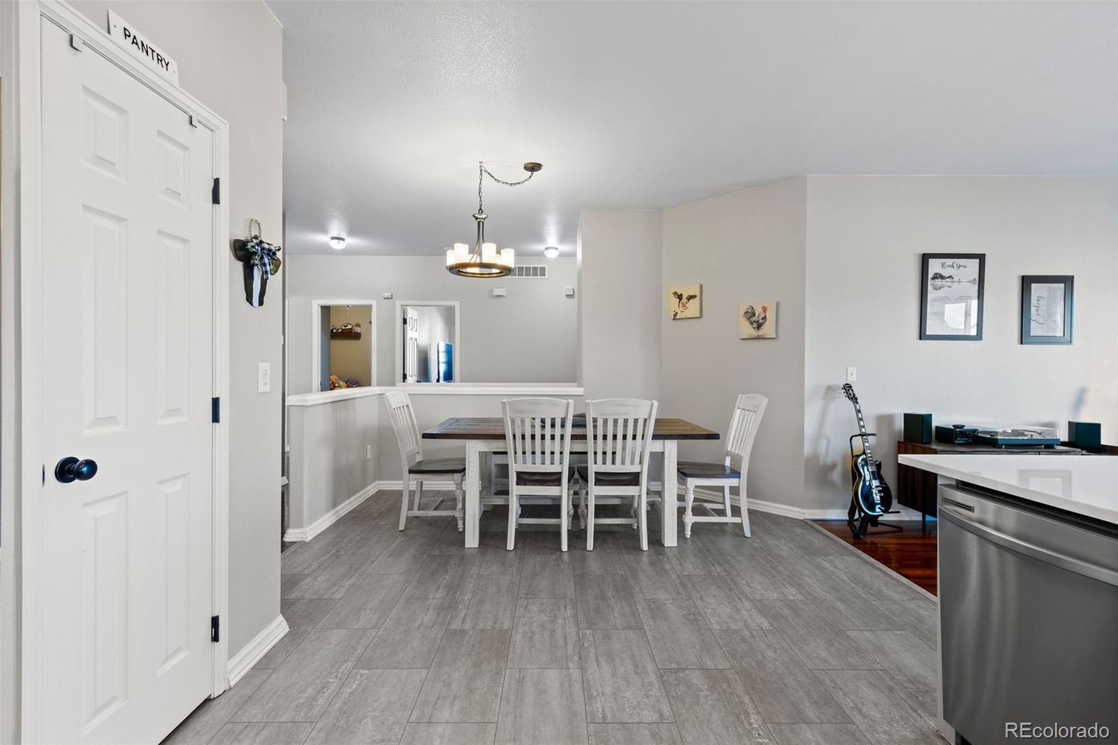 MLS Image #7 for 5611 s sicily circle,aurora, Colorado