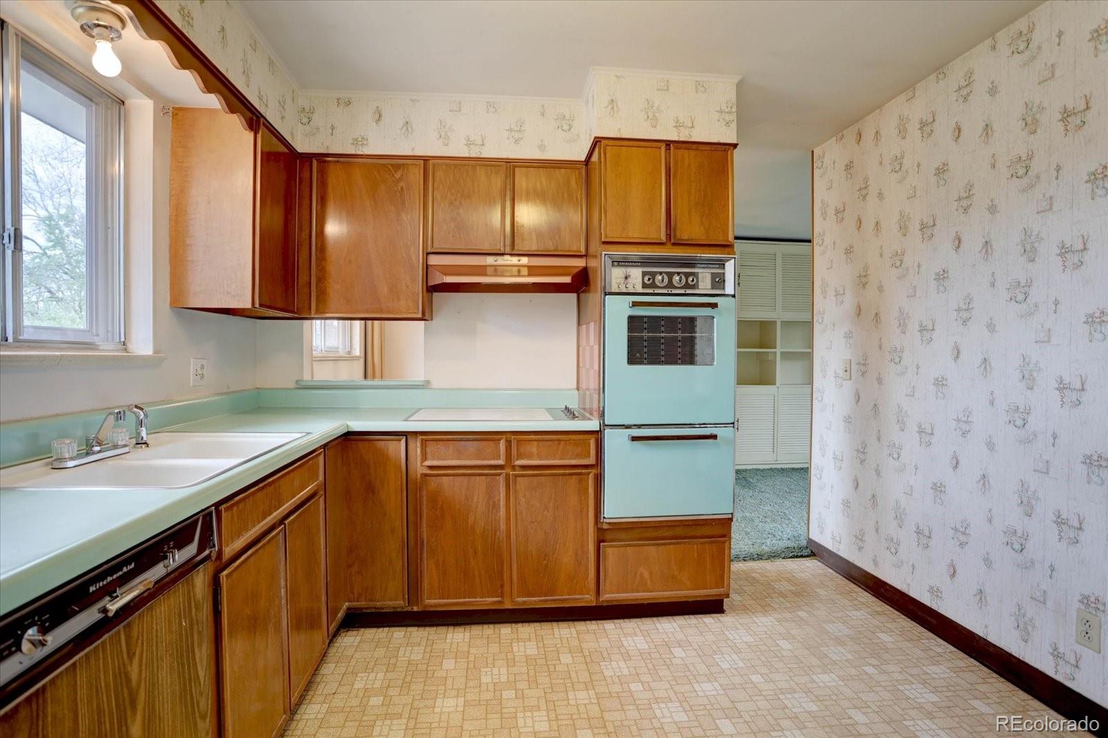 MLS Image #9 for 9584 w kentucky avenue,lakewood, Colorado