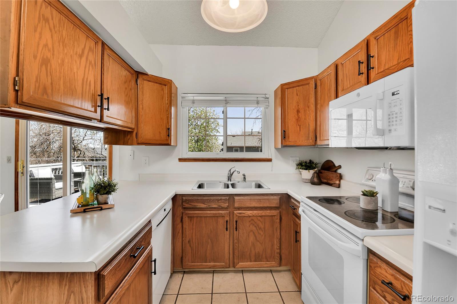 MLS Image #5 for 5826 s jebel way,centennial, Colorado