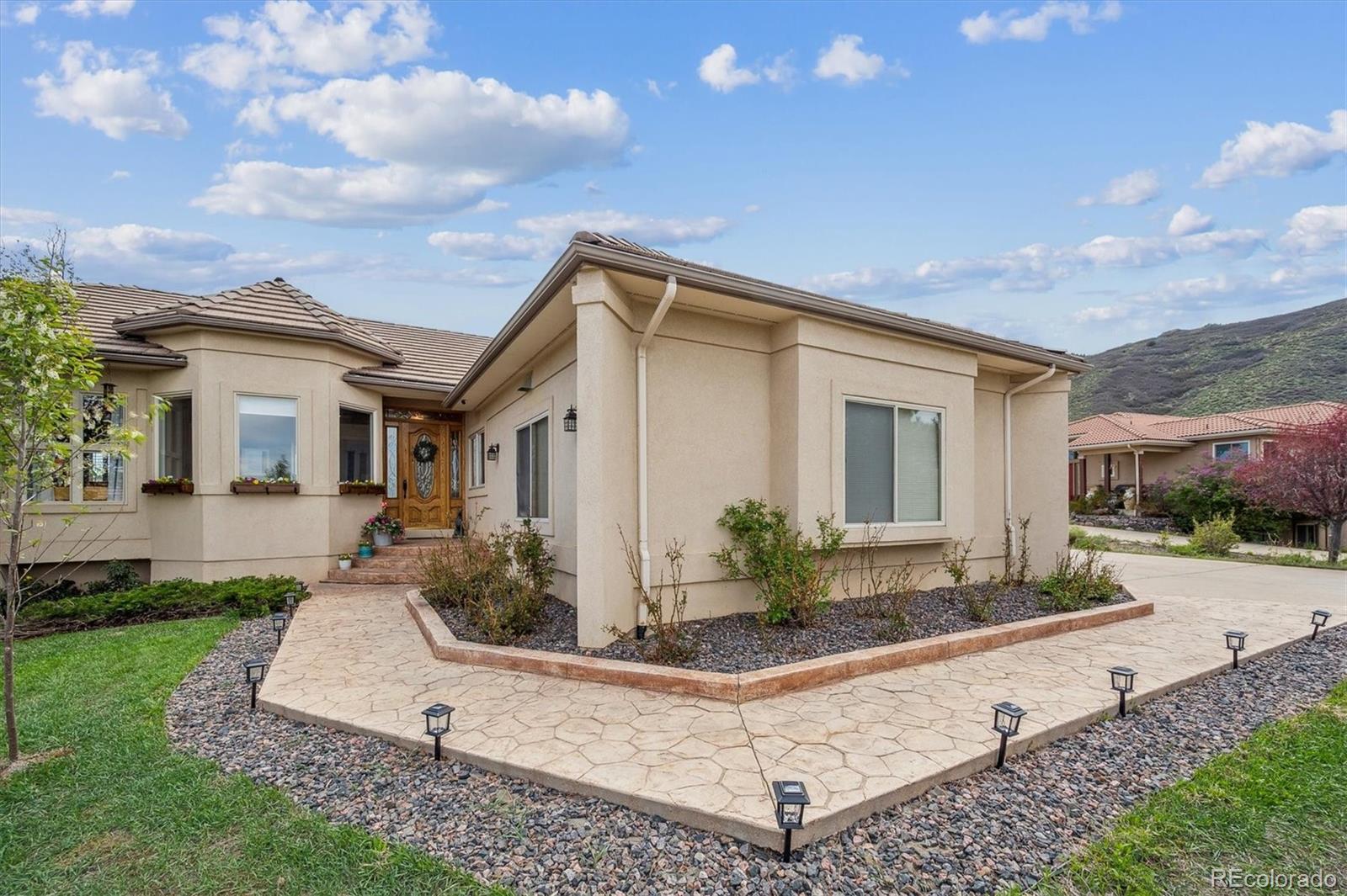 MLS Image #4 for 11064  hermitage run,littleton, Colorado
