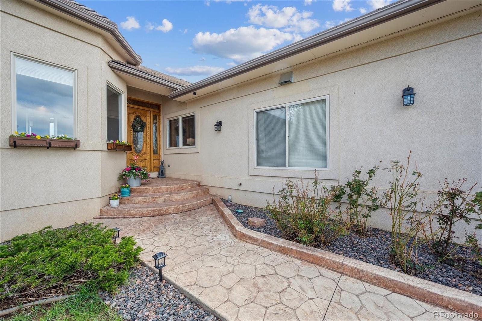 MLS Image #5 for 11064  hermitage run,littleton, Colorado
