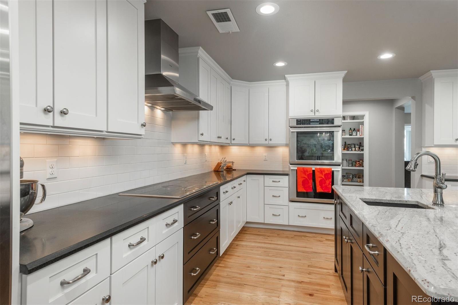 MLS Image #3 for 5164 e princeton avenue,cherry hills village, Colorado