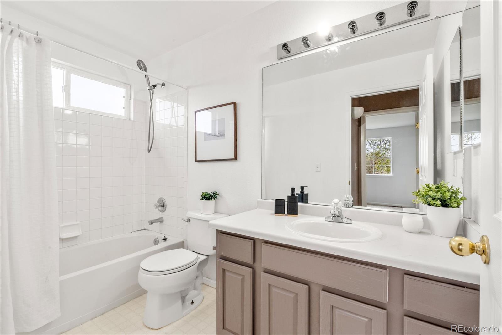 MLS Image #15 for 1261 e 135th place,thornton, Colorado