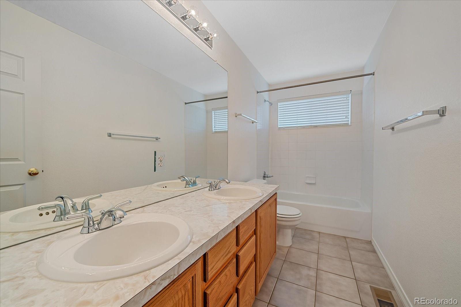 MLS Image #28 for 18168 e caley circle,aurora, Colorado