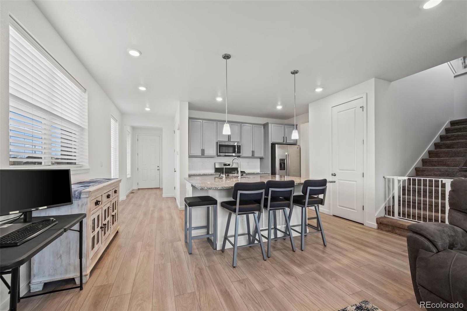 MLS Image #3 for 9590  sedalia street,commerce city, Colorado