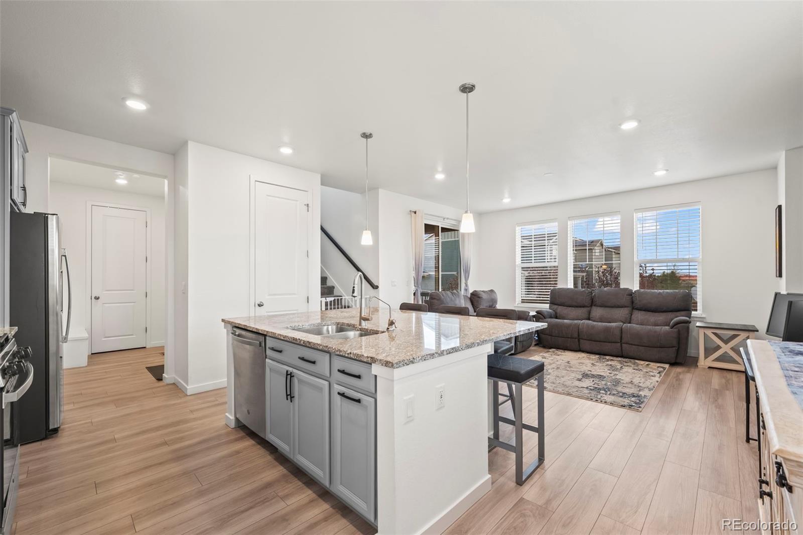 MLS Image #6 for 9590  sedalia street,commerce city, Colorado