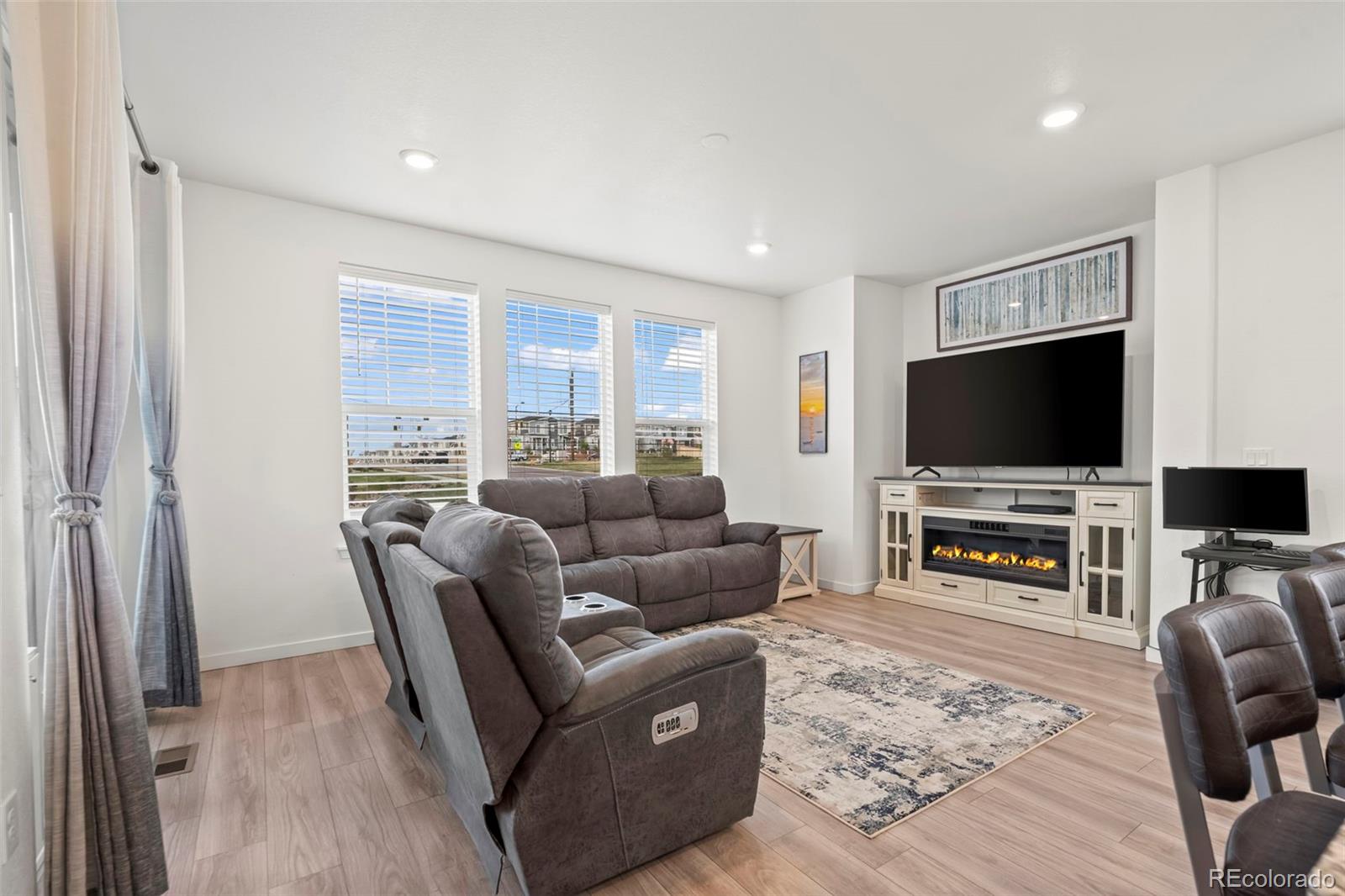 MLS Image #8 for 9590  sedalia street,commerce city, Colorado