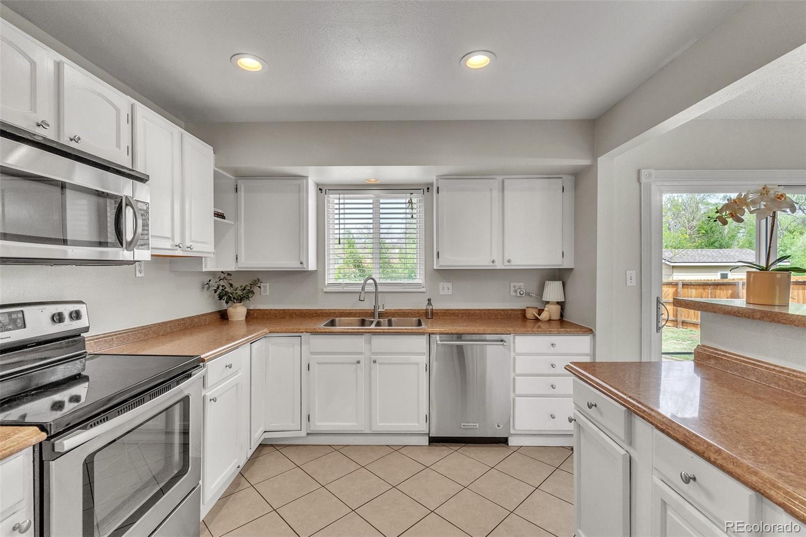 MLS Image #16 for 1320  sanderson avenue,colorado springs, Colorado