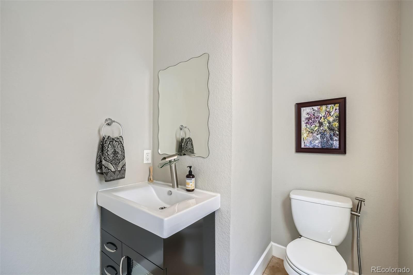 MLS Image #12 for 2530 n franklin street,denver, Colorado