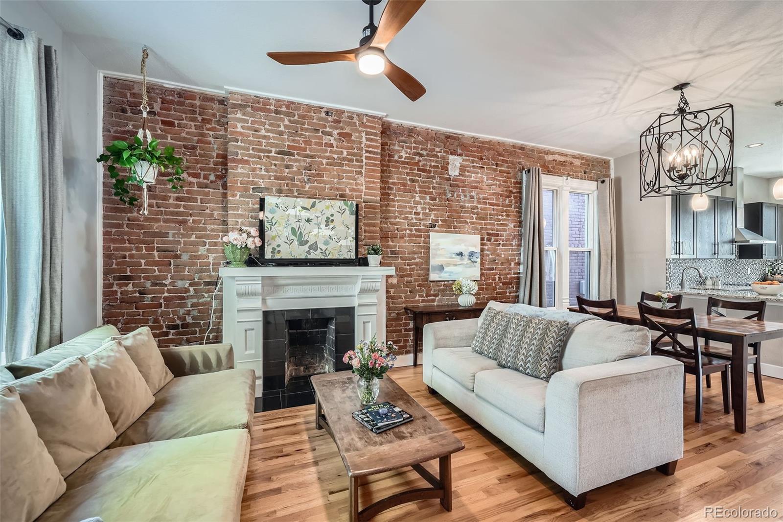 MLS Image #3 for 2530 n franklin street,denver, Colorado