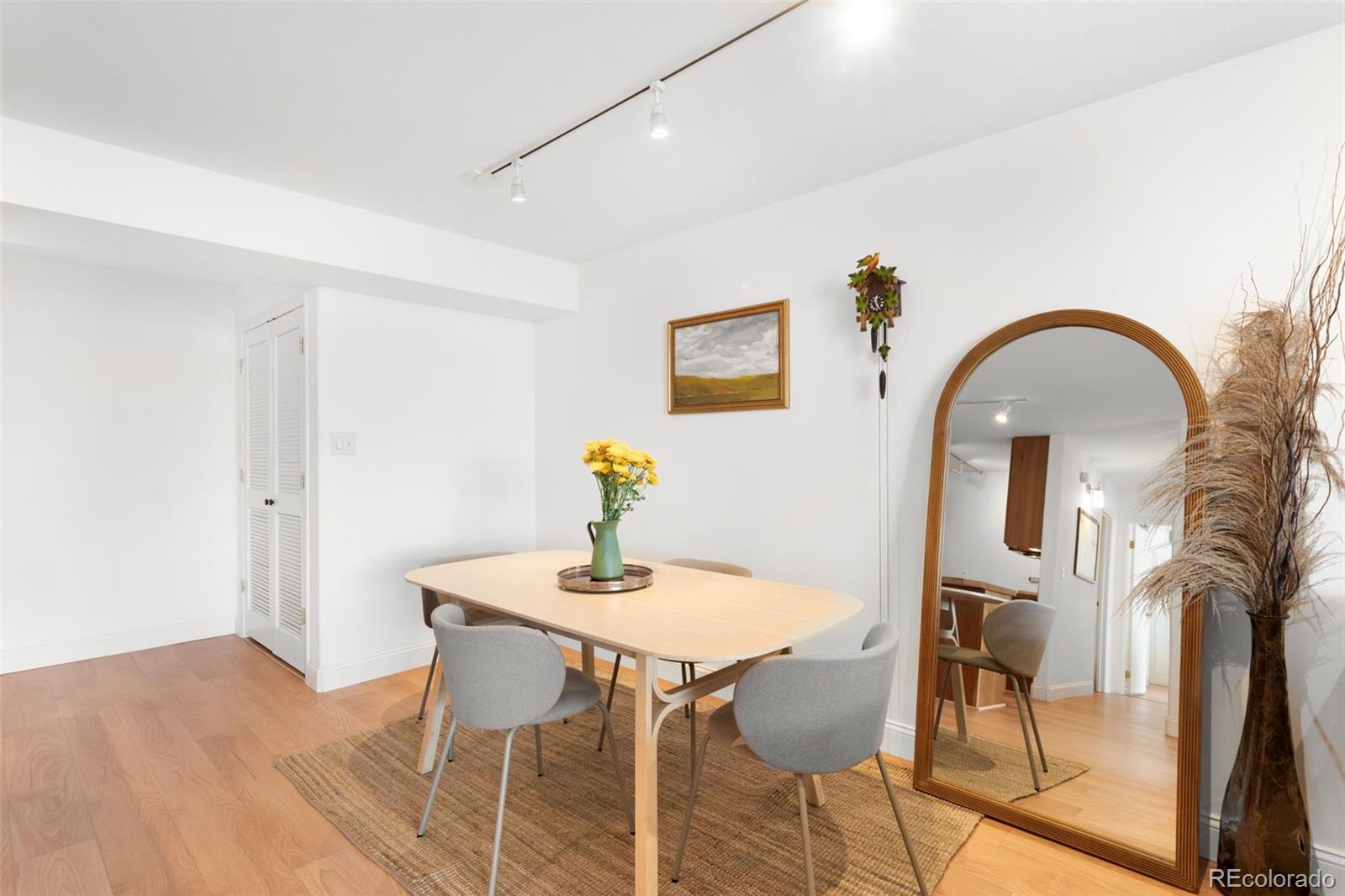 MLS Image #5 for 1313 n williams street,denver, Colorado