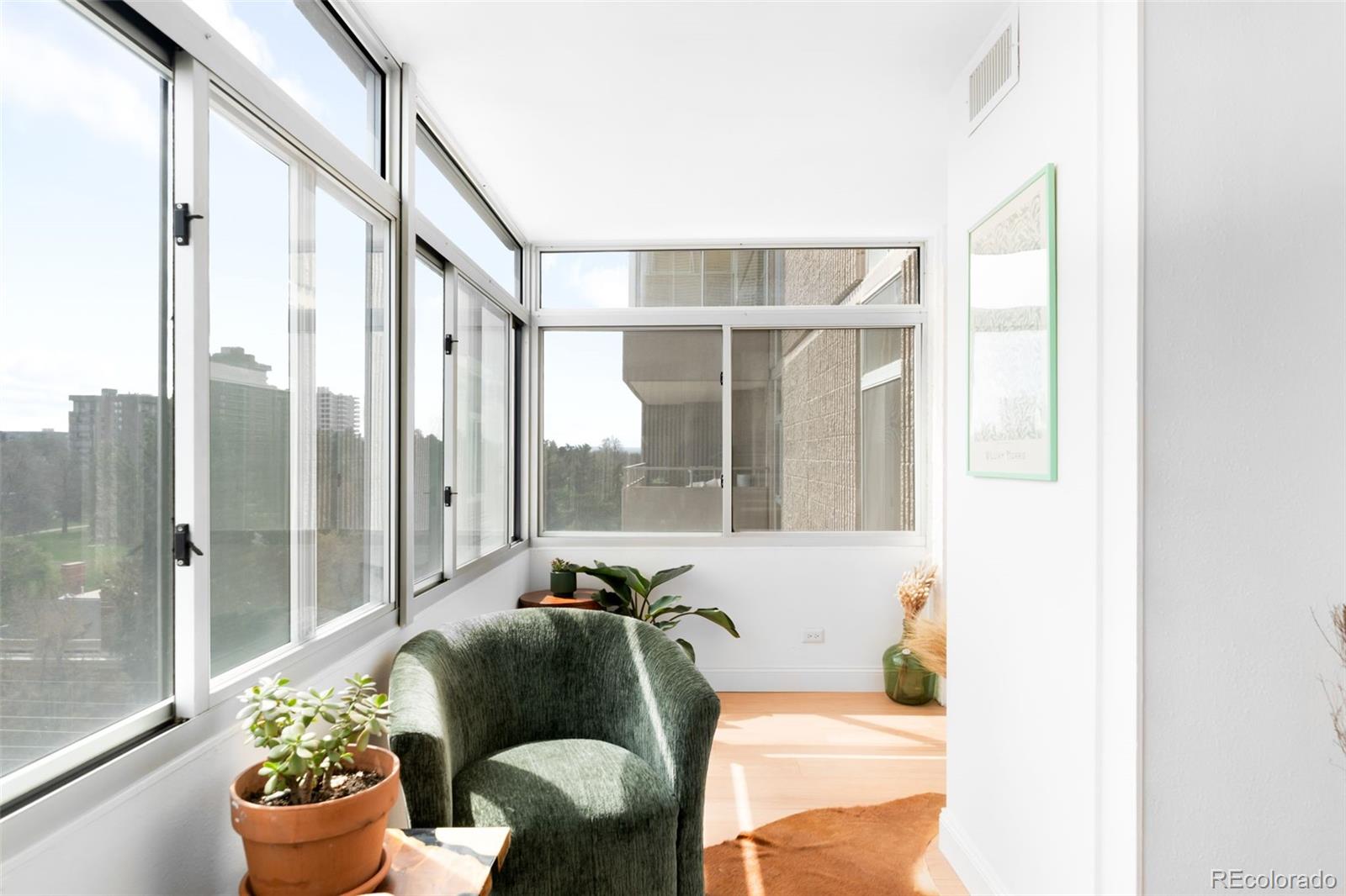 MLS Image #8 for 1313 n williams street,denver, Colorado
