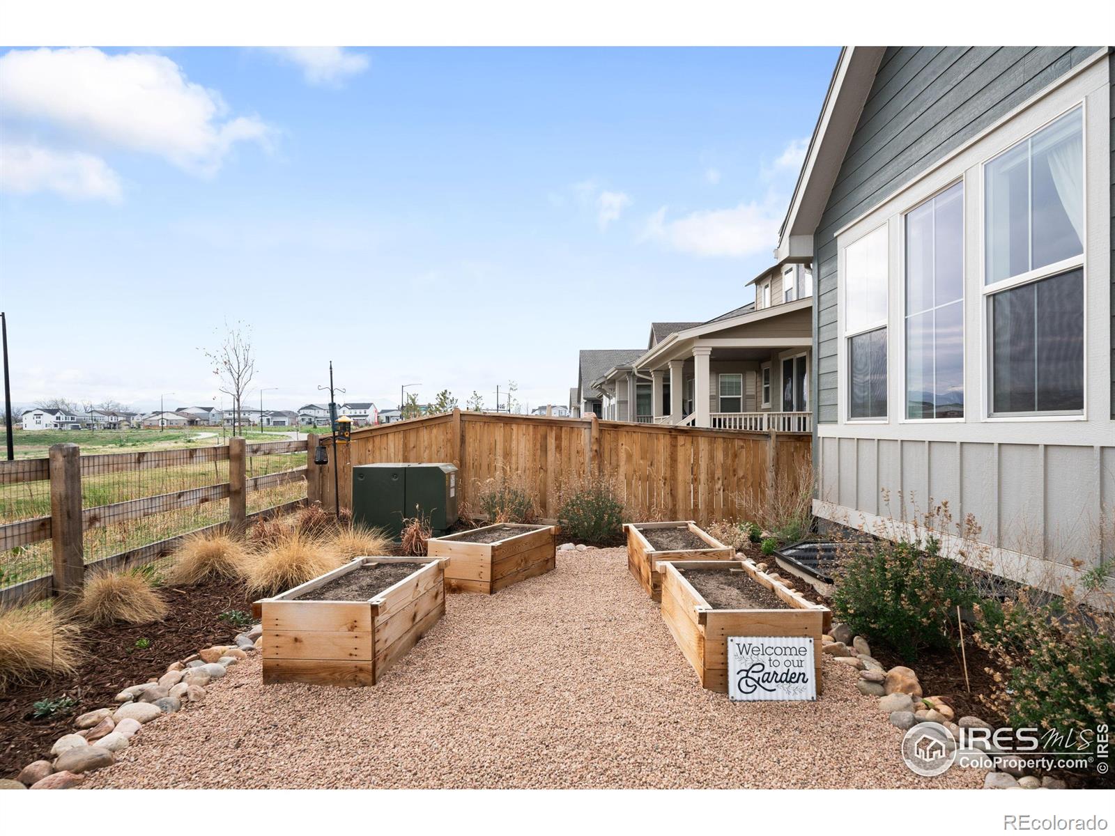 MLS Image #33 for 840  clover loop,lafayette, Colorado